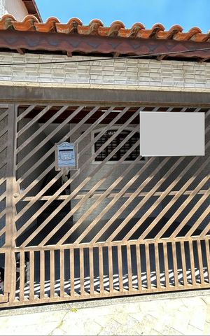 Casa para alugar com 200m², 3 quartos e 2 vagasPlaca instalada na fachada do imóvel 