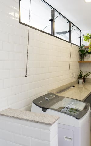 Casa à venda com 360m², 5 quartos e 4 vagasÁrea de Serviço 2