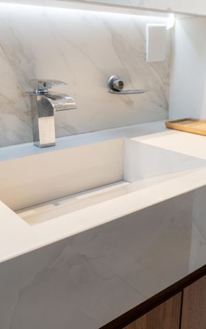 Casa à venda com 360m², 5 quartos e 4 vagasSuíte 2 - Banheiro Detalhe