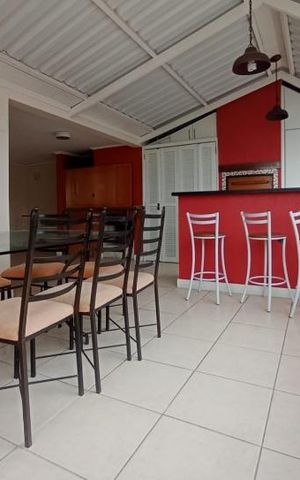 Apartamento à venda com 140m², 2 quartos e 1 vaga Apartamento à venda com 140m², 2 quartos e 1 vagaÁrea externa