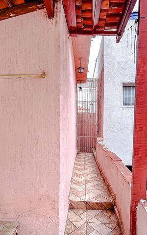 Casa à venda com 180m², 3 quartos e 1 vagaÁrea externa