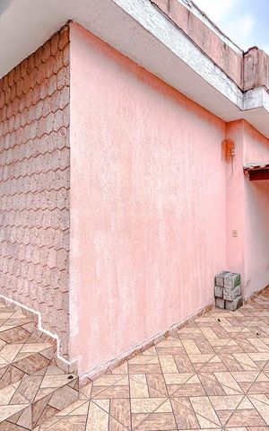 Casa à venda com 180m², 3 quartos e 1 vagaÁrea externa