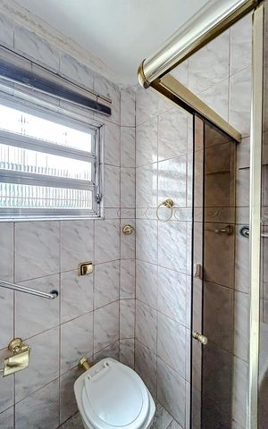 Casa à venda com 180m², 3 quartos e 1 vagaBanheiro