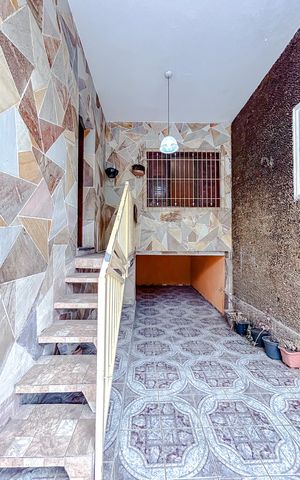 Casa à venda com 180m², 3 quartos e 1 vagaGaragem