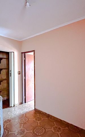 Casa à venda com 180m², 3 quartos e 1 vagaQuarto 2