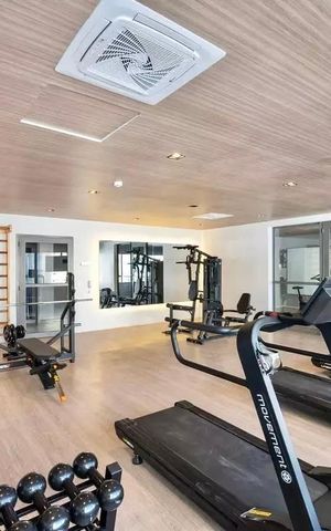 Studio à venda com 28m², 1 quarto e sem vaga Studio à venda com 28m², 1 quarto e sem vagaÁrea comum - Academia