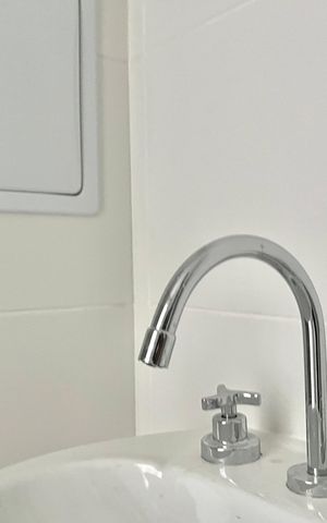 Studio à venda com 28m², 1 quarto e sem vaga Studio à venda com 28m², 1 quarto e sem vagaBanheiro