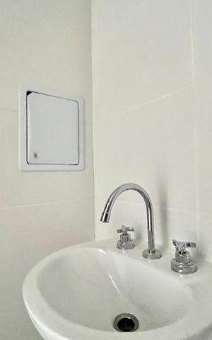 Studio à venda com 28m², 1 quarto e sem vaga Studio à venda com 28m², 1 quarto e sem vagaBanheiro