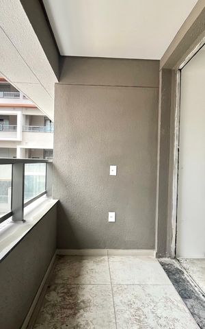 Studio à venda com 28m², 1 quarto e sem vaga Studio à venda com 28m², 1 quarto e sem vagaVaranda