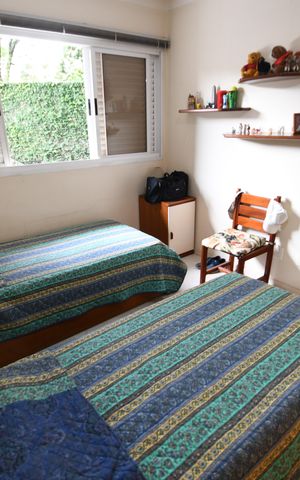 Apartamento à venda com 226m², 4 quartos e 4 vagasQuarto 2 - Suíte