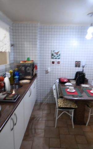 Apartamento à venda com 226m², 4 quartos e 4 vagasCozinha