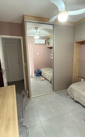 Casa de condomínio à venda com 214m², 3 quartos e 2 vagasQuarto