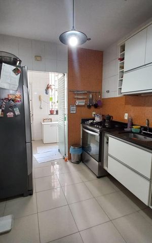 Apartamento à venda com 127m², 3 quartos e 1 vaga Apartamento à venda com 127m², 3 quartos e 1 vagaCozinha