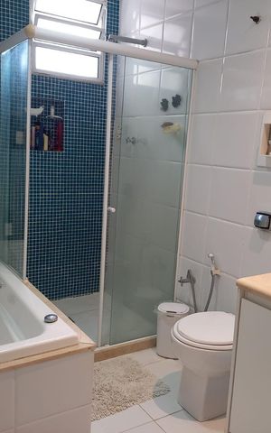 Apartamento à venda com 127m², 3 quartos e 1 vaga Apartamento à venda com 127m², 3 quartos e 1 vagaBanheiro