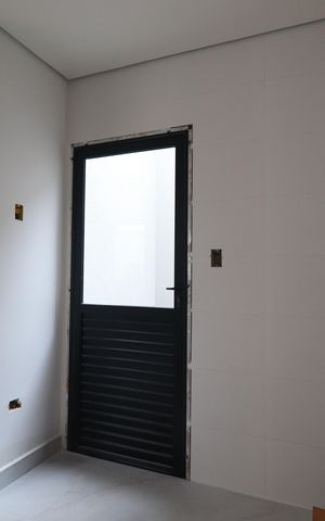 Casa à venda com 83m², 3 quartos e 2 vagasCozinha
