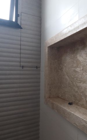 Casa à venda com 83m², 3 quartos e 2 vagasBanheiro 2