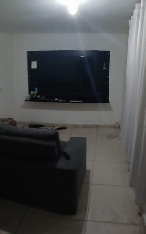 Casa à venda com 172m², 4 quartos e 2 vagas Casa à venda com 172m², 4 quartos e 2 vagasSala