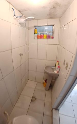 Casa à venda com 172m², 4 quartos e 2 vagas Casa à venda com 172m², 4 quartos e 2 vagasBanheiro