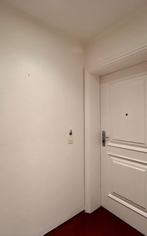 Apartamento à venda com 320m², 4 quartos e 4 vagas Apartamento à venda com 320m², 4 quartos e 4 vagasHall Social Apartamento