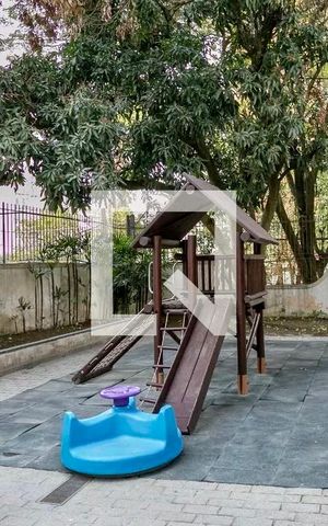 Apartamento à venda com 320m², 4 quartos e 4 vagas Apartamento à venda com 320m², 4 quartos e 4 vagasPlayground