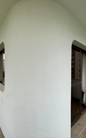 Apartamento à venda com 320m², 4 quartos e 4 vagas Apartamento à venda com 320m², 4 quartos e 4 vagasSacada
