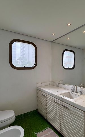 Apartamento à venda com 320m², 4 quartos e 4 vagas Apartamento à venda com 320m², 4 quartos e 4 vagasBanheiro Suíte 3