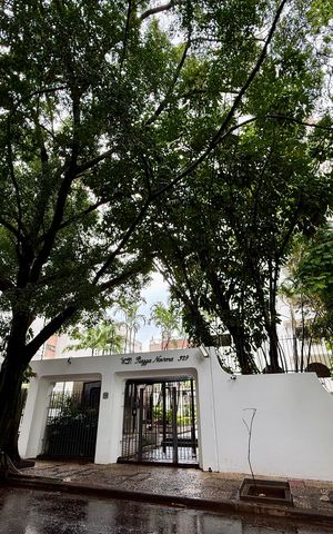 Apartamento à venda com 320m², 4 quartos e 4 vagas Apartamento à venda com 320m², 4 quartos e 4 vagasFachada