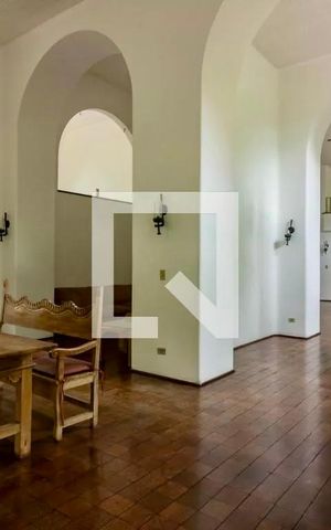 Apartamento à venda com 320m², 4 quartos e 4 vagas Apartamento à venda com 320m², 4 quartos e 4 vagasSalão de Festas
