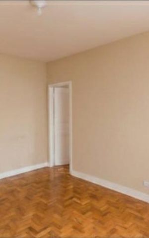 Casa para alugar com 232m², 3 quartos e 4 vagas Casa para alugar com 232m², 3 quartos e 4 vagasQuarto