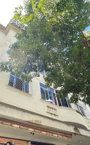 Apartamento à venda com 100m², 3 quartos e 1 vagaFachada