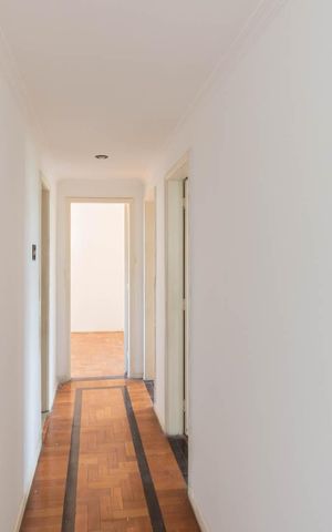 Apartamento à venda com 100m², 3 quartos e 1 vagaCorredor