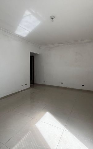 Casa para alugar com 417m², 5 quartos e 4 vagas Casa para alugar com 417m², 5 quartos e 4 vagasQuarto
