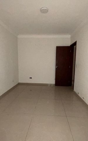 Casa para alugar com 417m², 5 quartos e 4 vagas