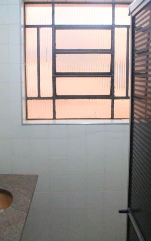 Casa à venda com 300m², 5 quartos e 1 vagaBanheiro 3