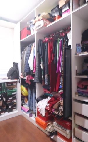 Casa à venda com 112m², 3 quartos e 2 vagasQuarto 03/closet