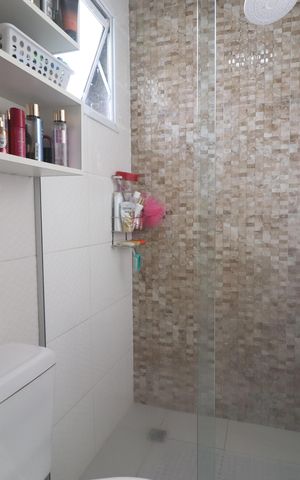 Casa à venda com 112m², 3 quartos e 2 vagasBanheiro