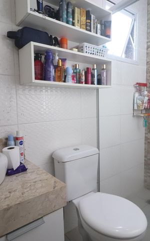 Casa à venda com 112m², 3 quartos e 2 vagasBanheiro
