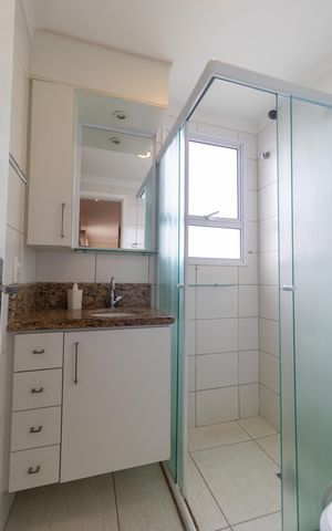 Apartamento à venda com 47m², 2 quartos e 1 vaga Apartamento à venda com 47m², 2 quartos e 1 vagaBanheiro