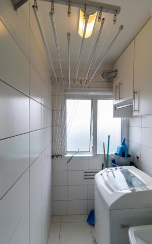 Apartamento à venda com 47m², 2 quartos e 1 vaga Apartamento à venda com 47m², 2 quartos e 1 vagaÁrea de Serviço