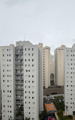 Apartamento à venda com 75m², 3 quartos e 1 vaga Apartamento à venda com 75m², 3 quartos e 1 vagaVista da Sacada