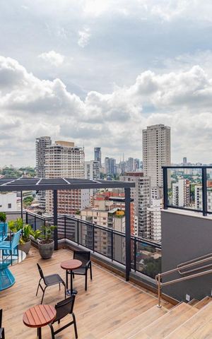 Studio para alugar com 25m², 1 quarto e sem vaga Studio para alugar com 25m², 1 quarto e sem vagaÁrea comum - Piscina