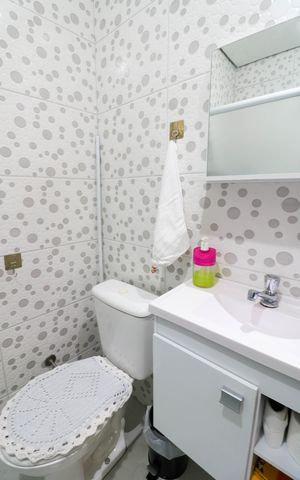 Casa à venda com 260m², 4 quartos e 2 vagas