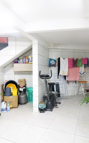 Casa à venda com 260m², 4 quartos e 2 vagas