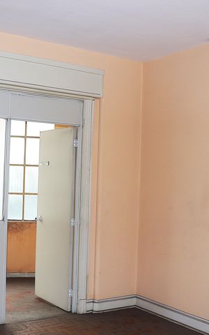 Apartamento para alugar com 90m², 2 quartos e sem vagaSala