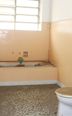 Apartamento para alugar com 90m², 2 quartos e sem vagaBanheiro social