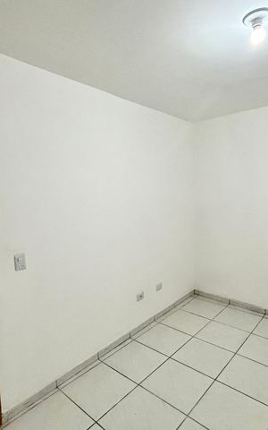 Casa para alugar com 32m², 1 quarto e sem vaga Casa para alugar com 32m², 1 quarto e sem vagaQuarto 1