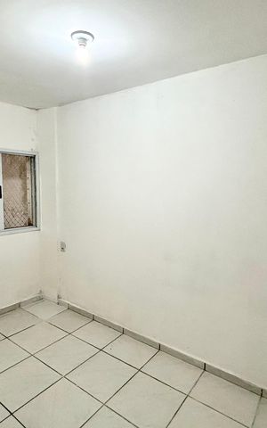 Casa para alugar com 32m², 1 quarto e sem vaga Casa para alugar com 32m², 1 quarto e sem vagaQuarto 1