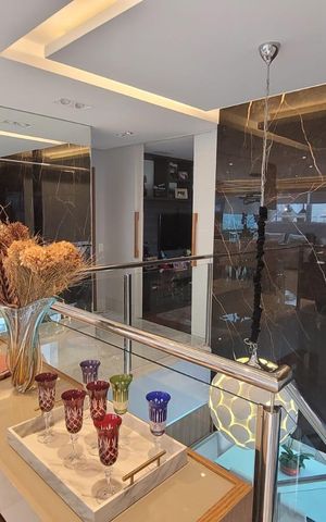 Apartamento à venda com 332m², 5 quartos e 4 vagas