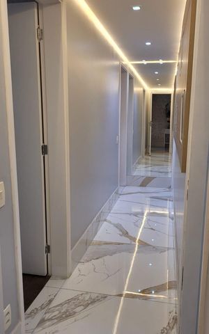 Apartamento à venda com 332m², 5 quartos e 4 vagas
