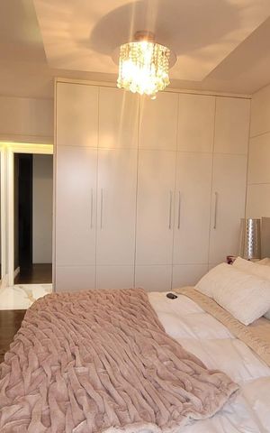 Apartamento à venda com 332m², 5 quartos e 4 vagas